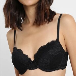 Dorina Lianne Lace T-Shirt Bra Black Women’s Size 32D New with tags!